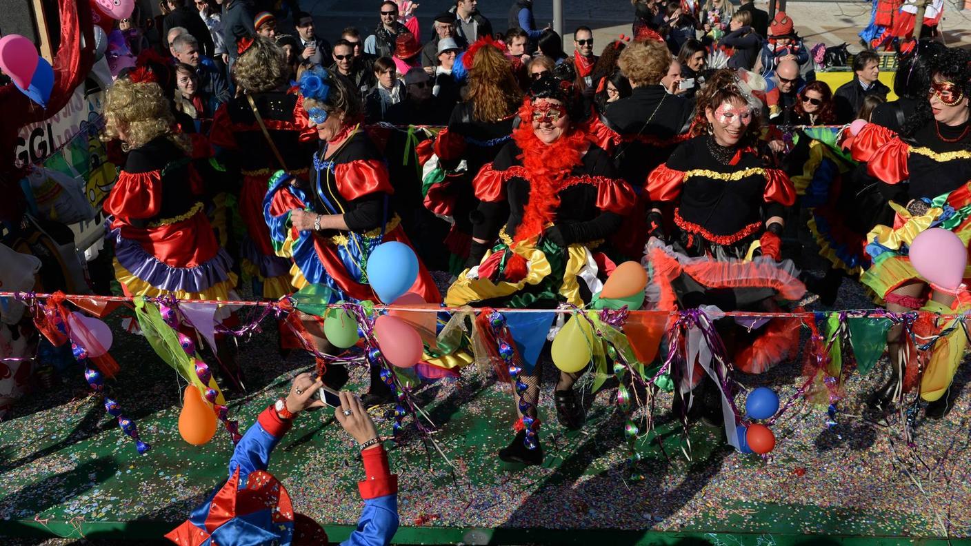 Novazzano_carnevale_tipress6.jpg