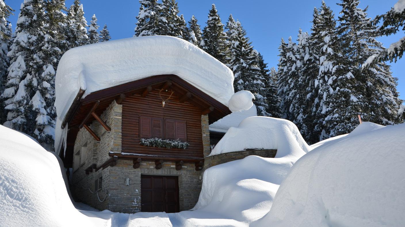 immagini neve sanbernardino 10 rm 140206.jpg