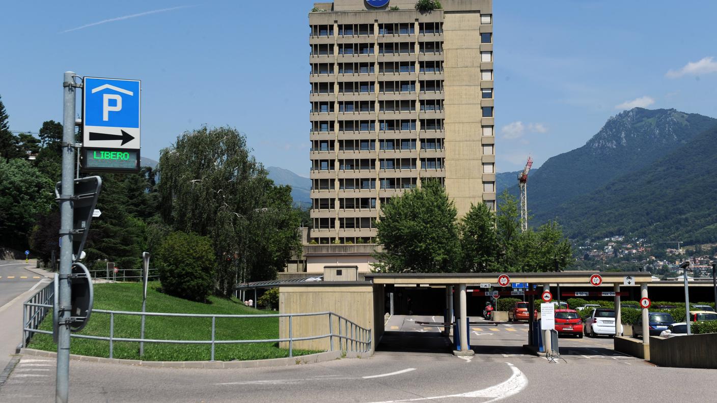 Nessuna traccia, per ora, dei vandali della cappella interna all'Ospedale Civico