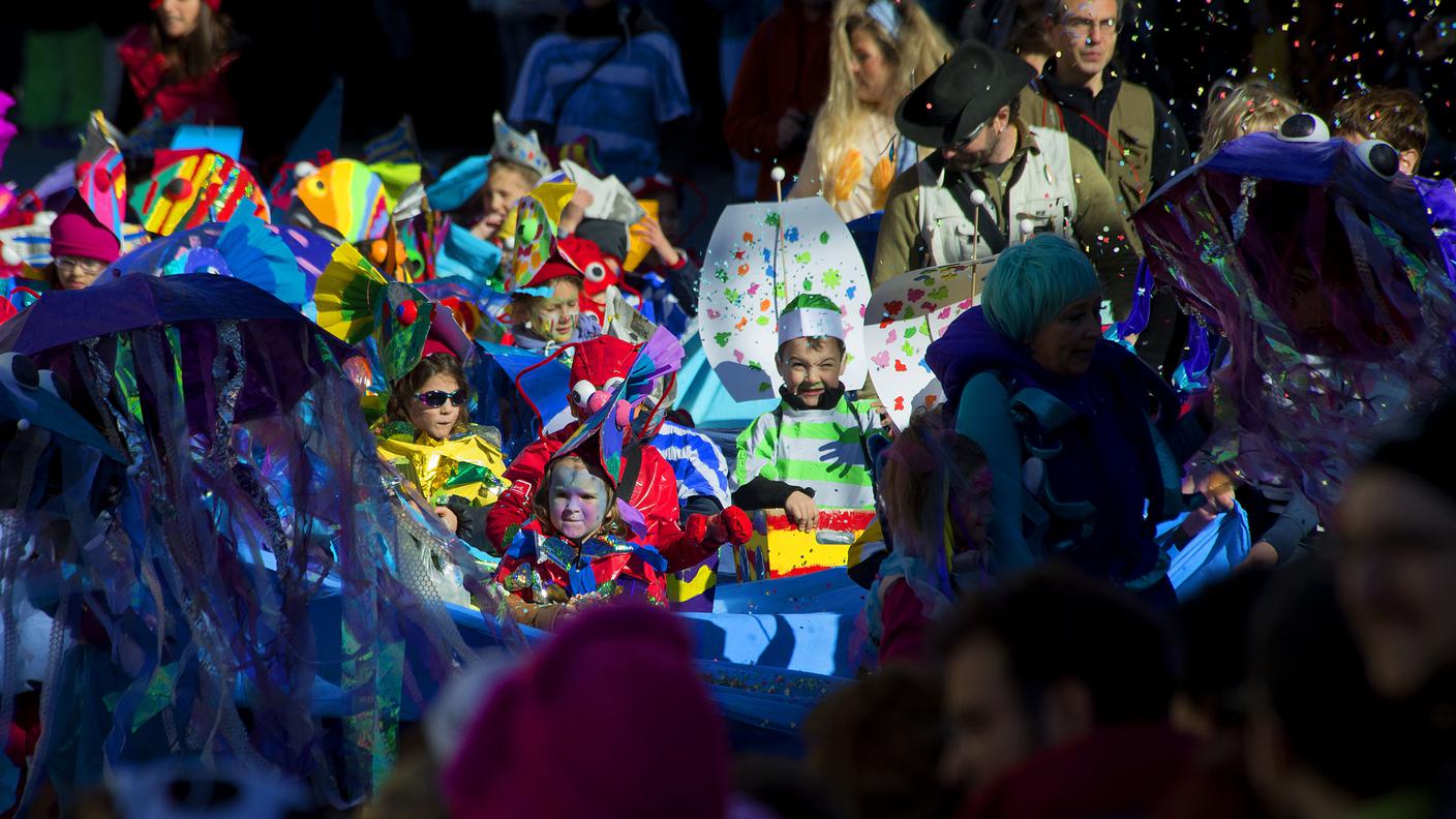 Carnevale Lingera_Roveredo_TiPress_241998.jpg