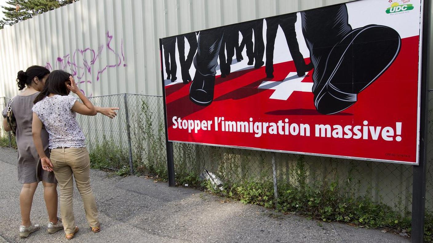 iniziativa immigrazione UDC ky.JPG