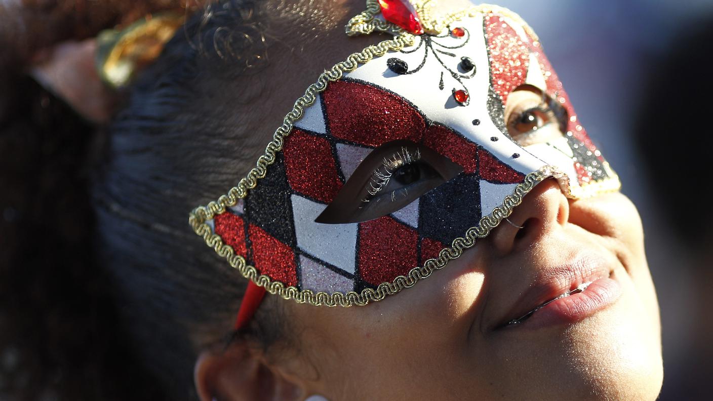 maschera carnevale re.jpg