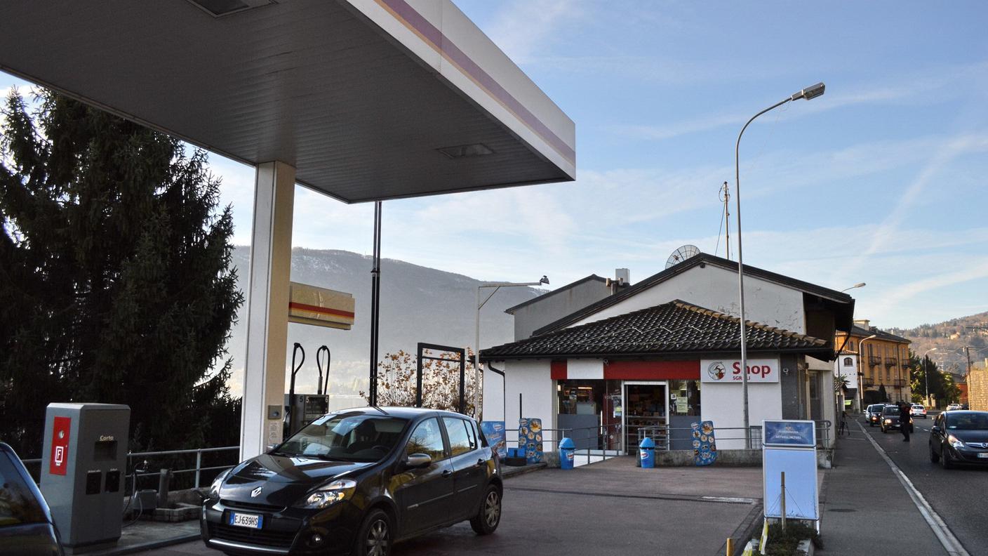 Rapina a un distributore a Caslano