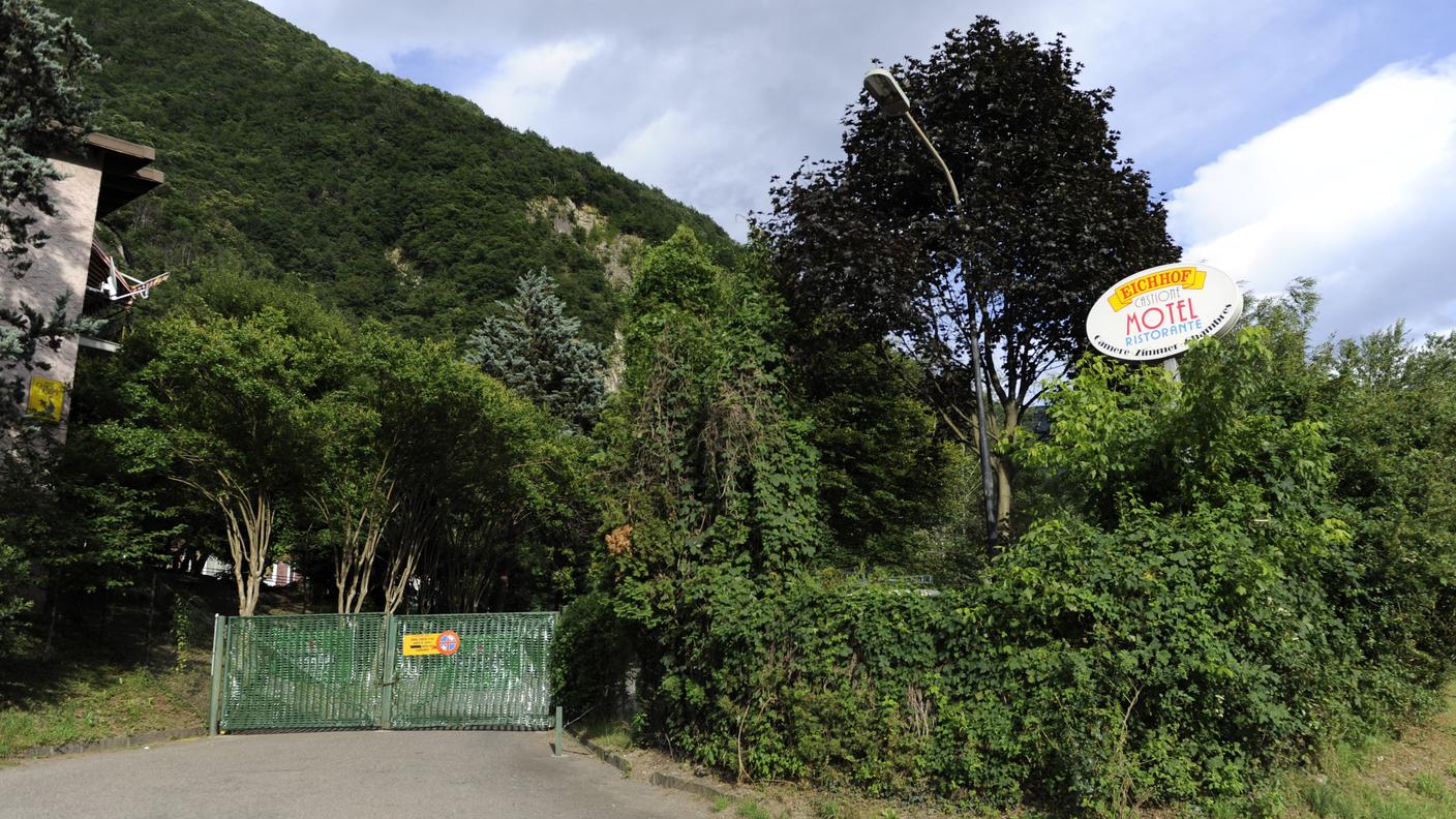 Il locale a luci rosse di Castione, ora chiamato Casa Yasmine
