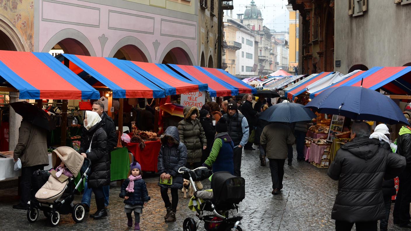 mercatino bellinzona 2.jpg