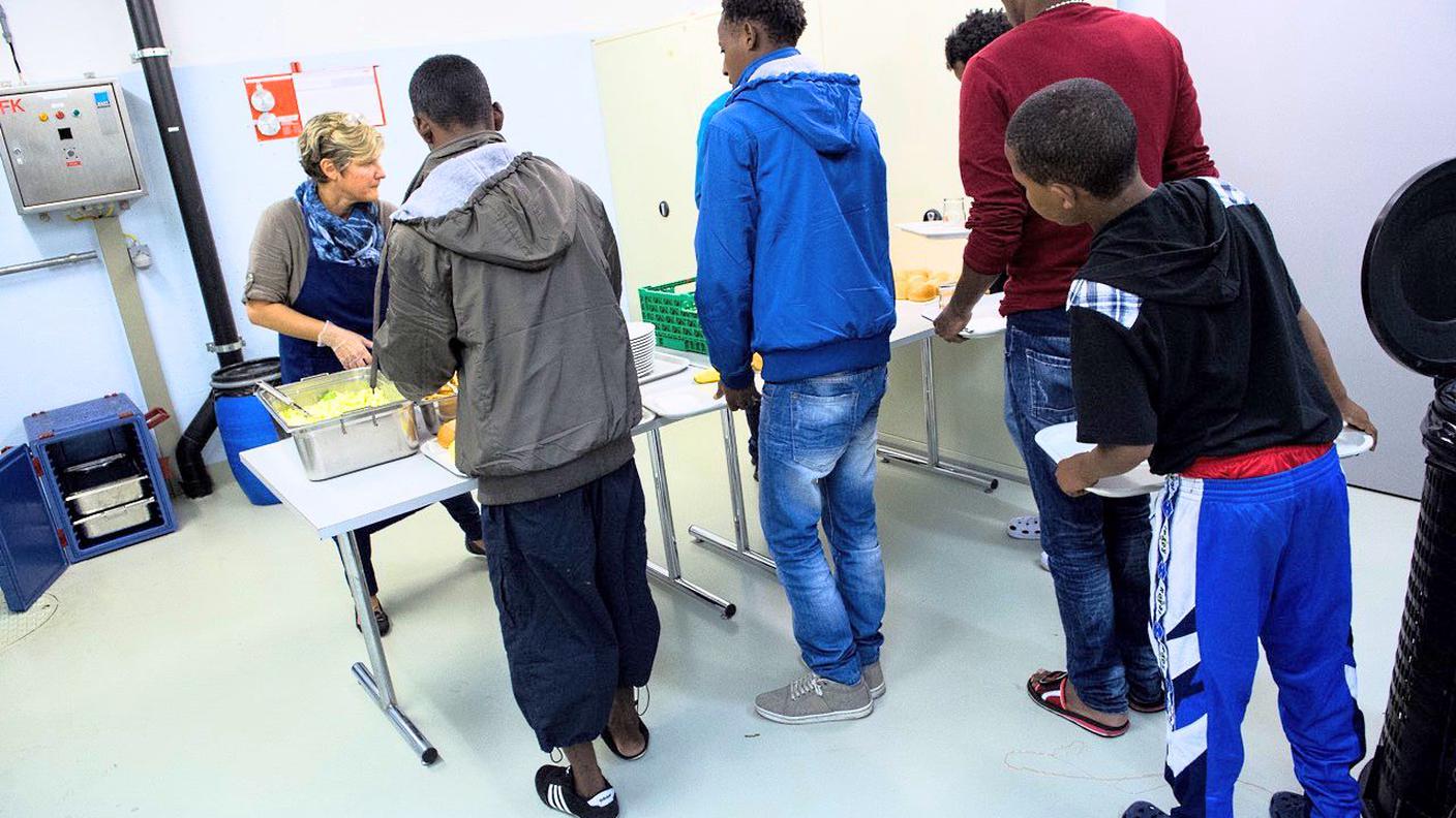 Alcuni ospiti del Centro di accoglienza di Paradiso
