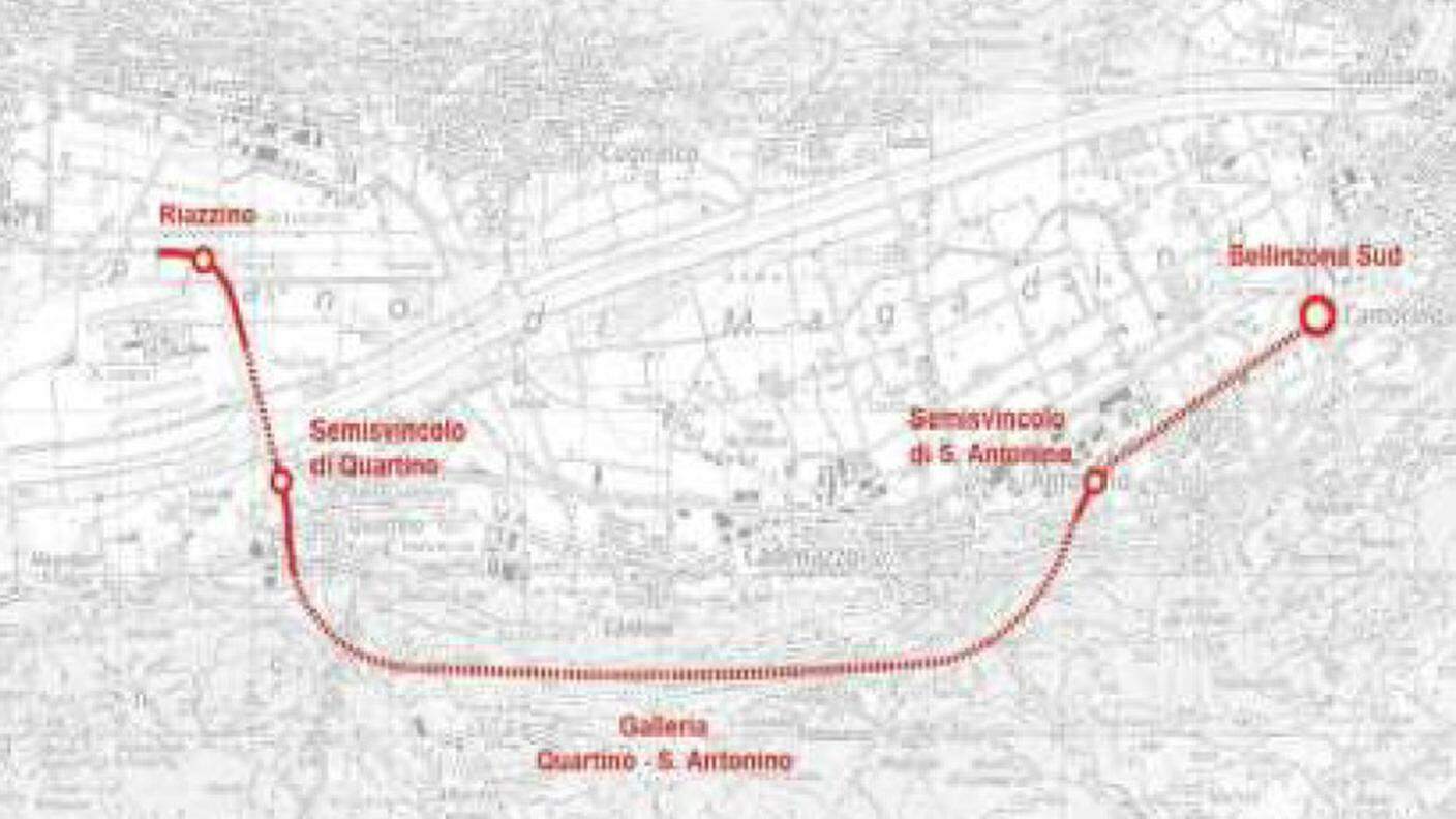 Il tracciato del progetto ticinese prevede la realizzazione di una nuova bretella di 11 chilometri fra A2 (Bellinzona Sud) e Locarno, che si svilupperà in gran parte in galleria
