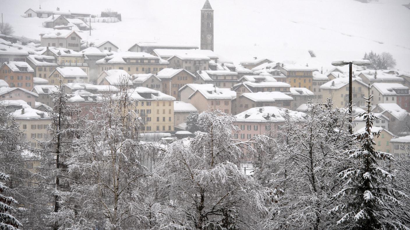 Airolo dovrebbe tornare ai suoi panorami abituali d'inverno, con il paese imbiancato dalla neve