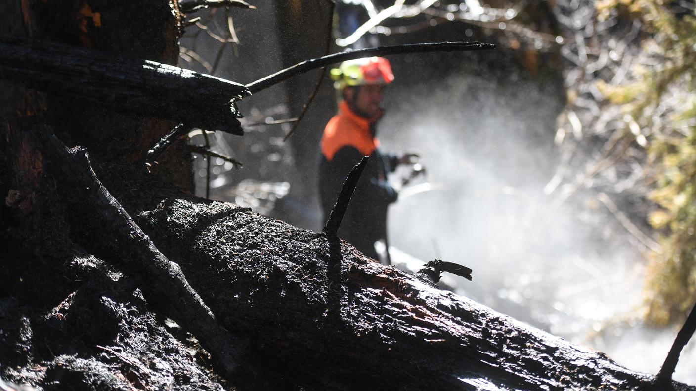 Oggi saranno quindi smantellate in via definitiva le riserve d'acqua e i presidi di materiale antincendio installati nell'area