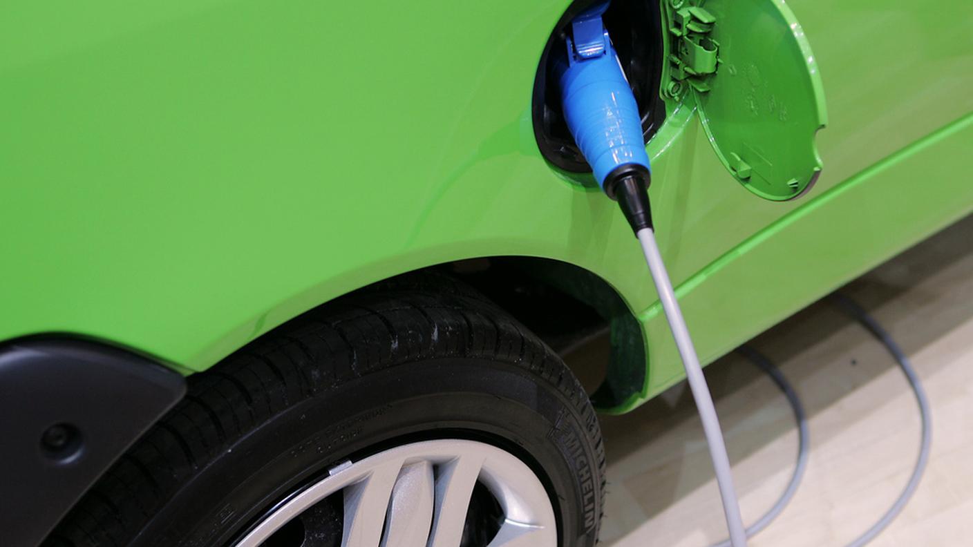 auto elettrica 21 1 13 ky.JPG