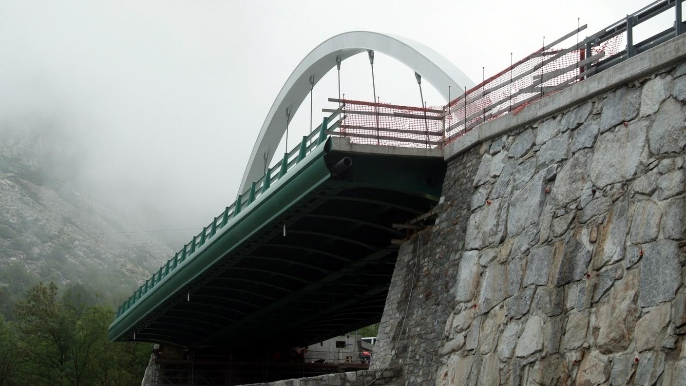 chiavenna strada 1.jpg
