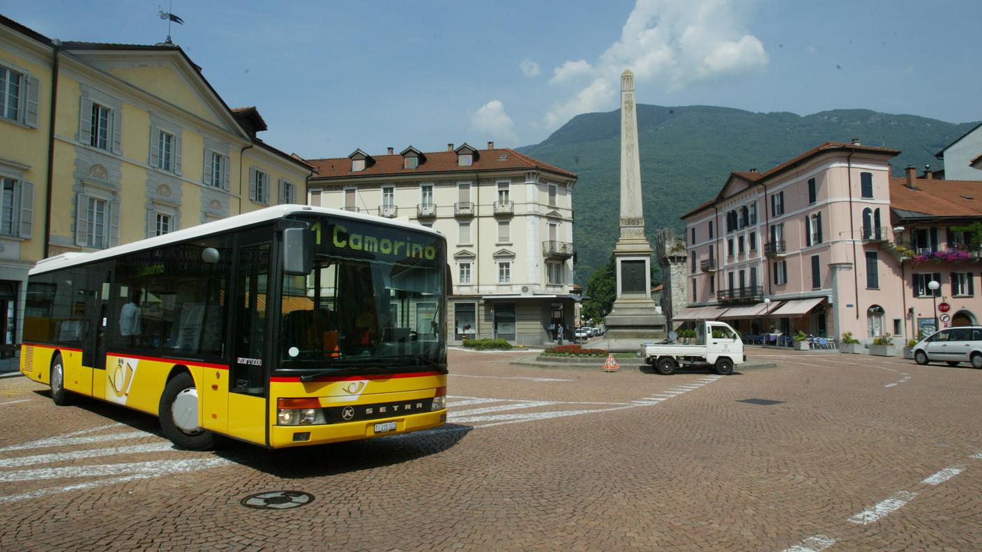 posta bellinzona bus 2.10.13 tp.jpg