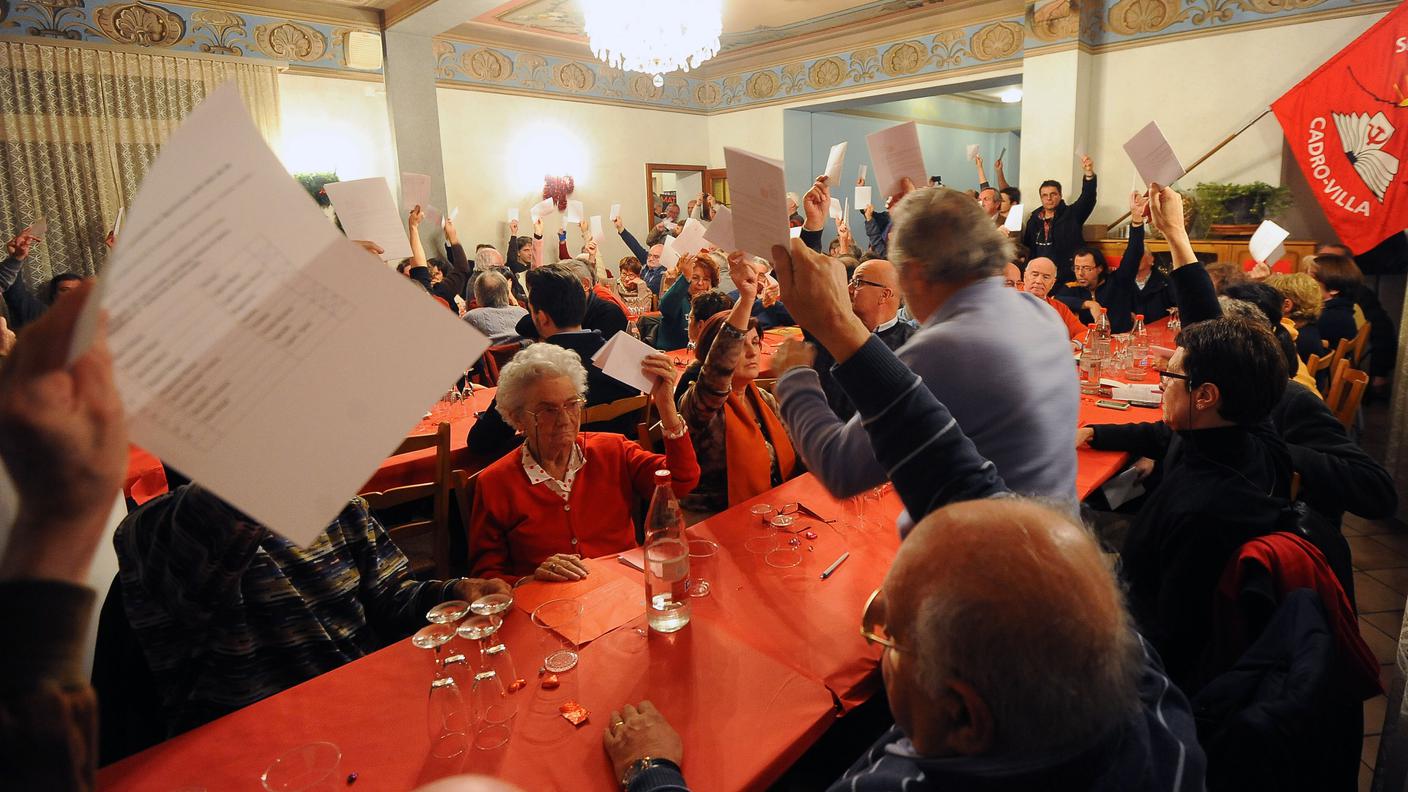 Se la proposta non dovesse venire accolta dopo questo appello, se ne discuterà alla prossima assemblea sezionale, prevista per il 7 novembre