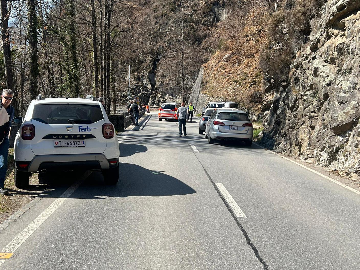 Strada cantonale temporaneamente chiusa in ambo le direzioni