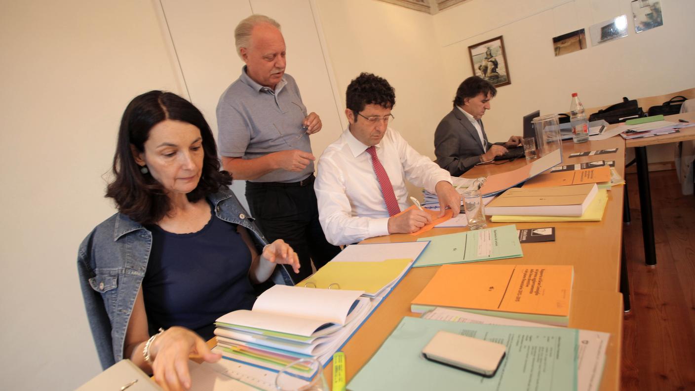 Governo ticinese seduta preventivo 2014 Rodi 26.06.2013 tp.jpg