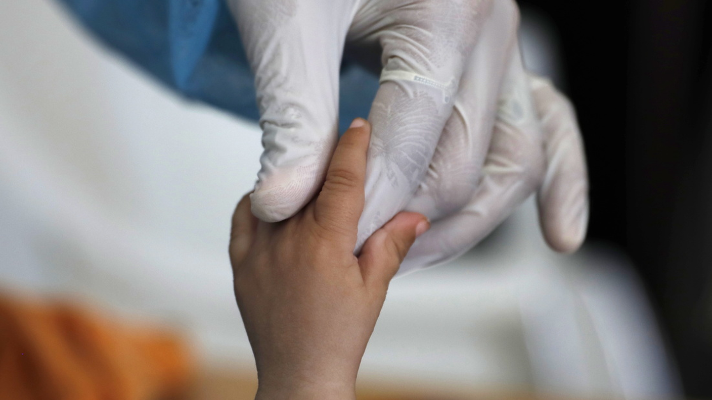 Di sicuro la malattia è arrivata in Lombardia dove è stata segnalata una decina di casi di cui due, stando al Corriere della Sera, dall'Agenzia di tutela della salute dell'Insubria