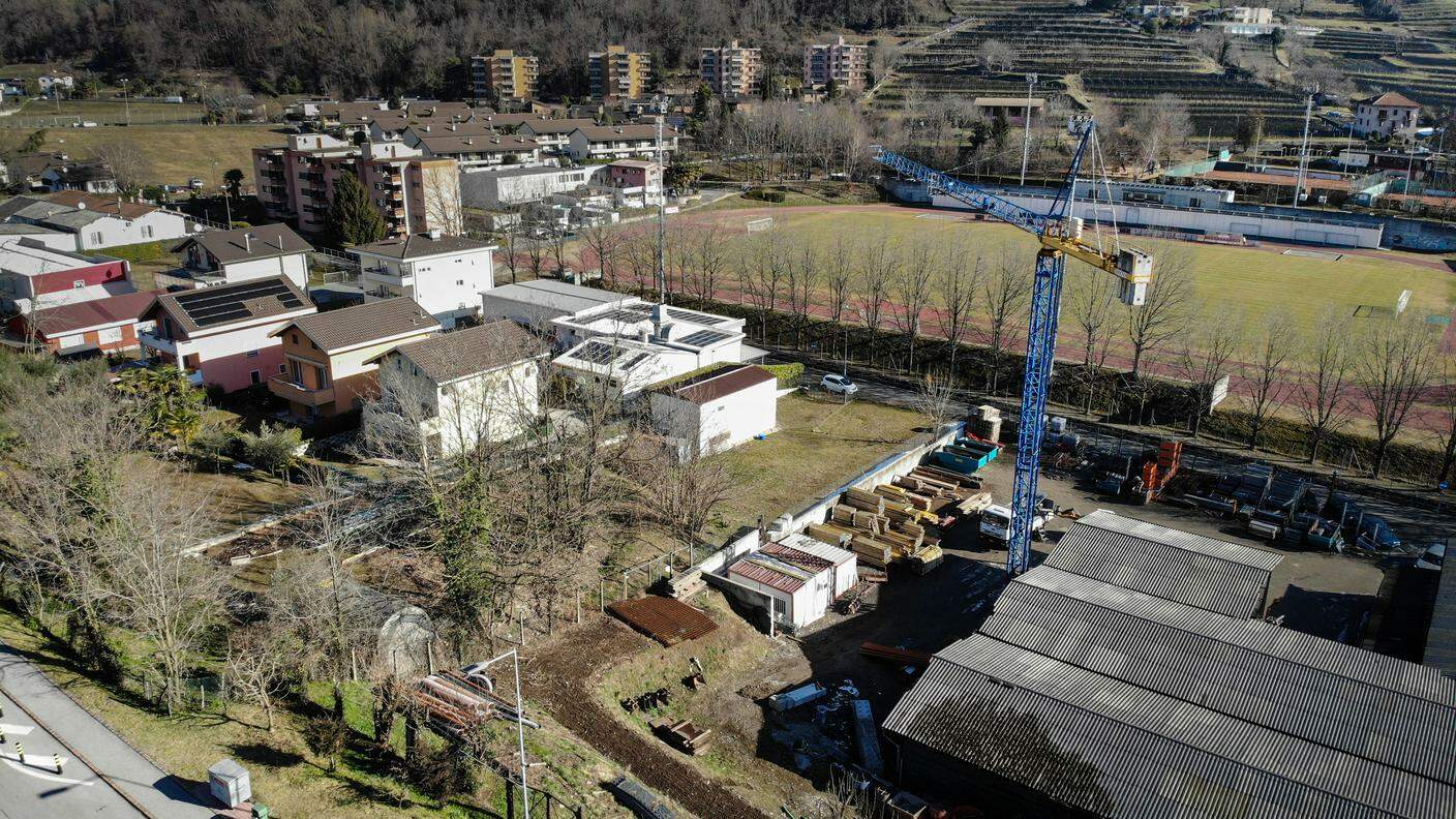 A Morbio Inferiore si vota sull'edificazione di un nuovo ecocentro comunale: qui una ripresa dall'alto del terreno legato al progetto