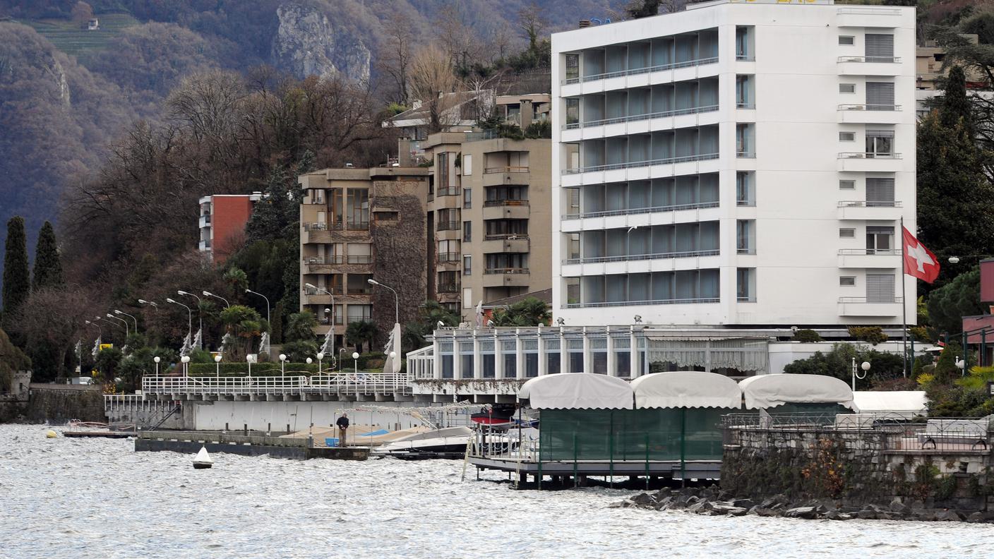 hotel du lac paradiso 2011 tp.jpg