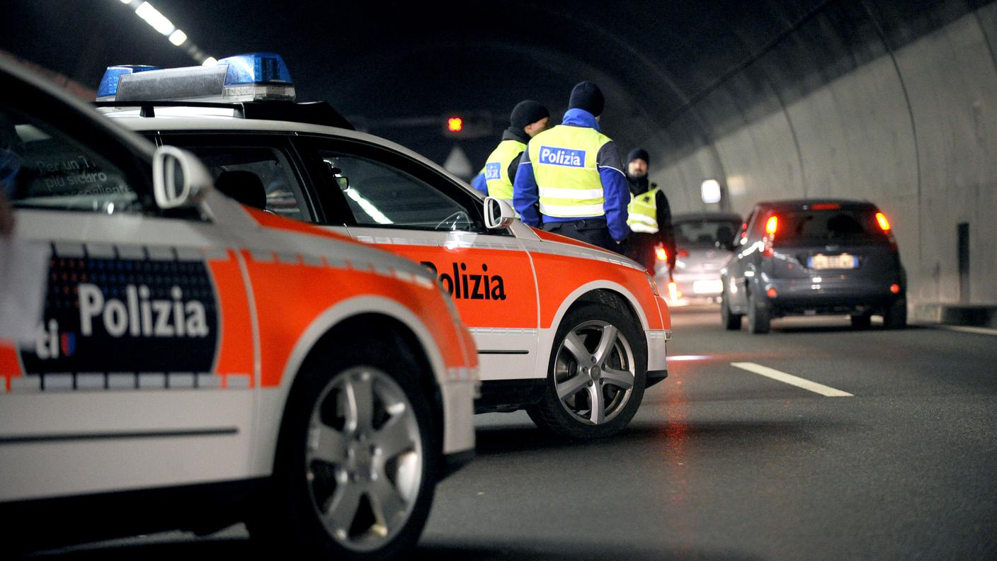 polizia cantonale tp  14.jpg