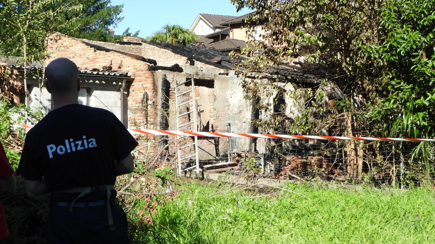 Si cercano le cause dell'incendio 