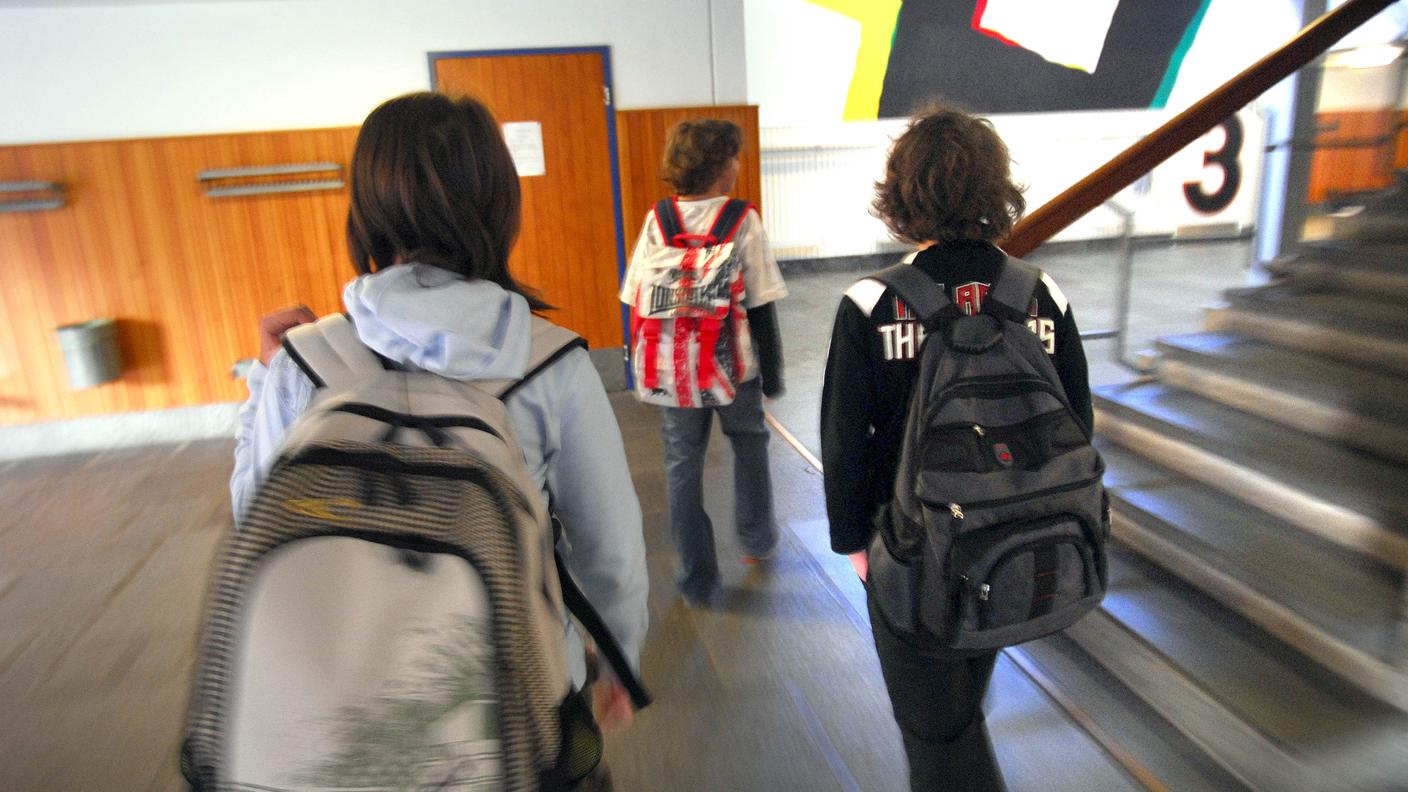Un'iniziativa generica dei Verdi chiede l’abolizione dei livelli nella scuola media