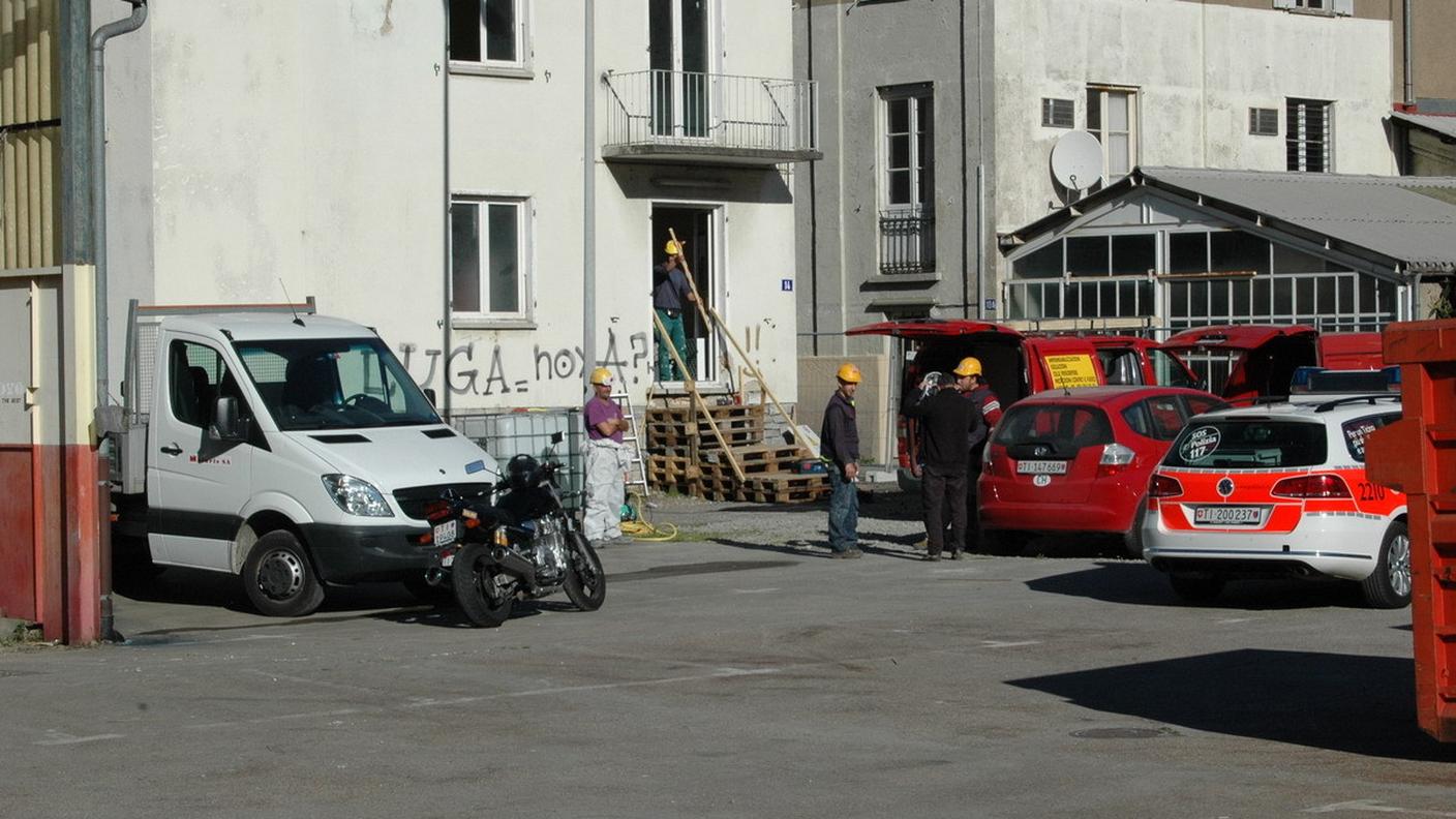 operai feriti Viganello 2 10.4 resc.jpg