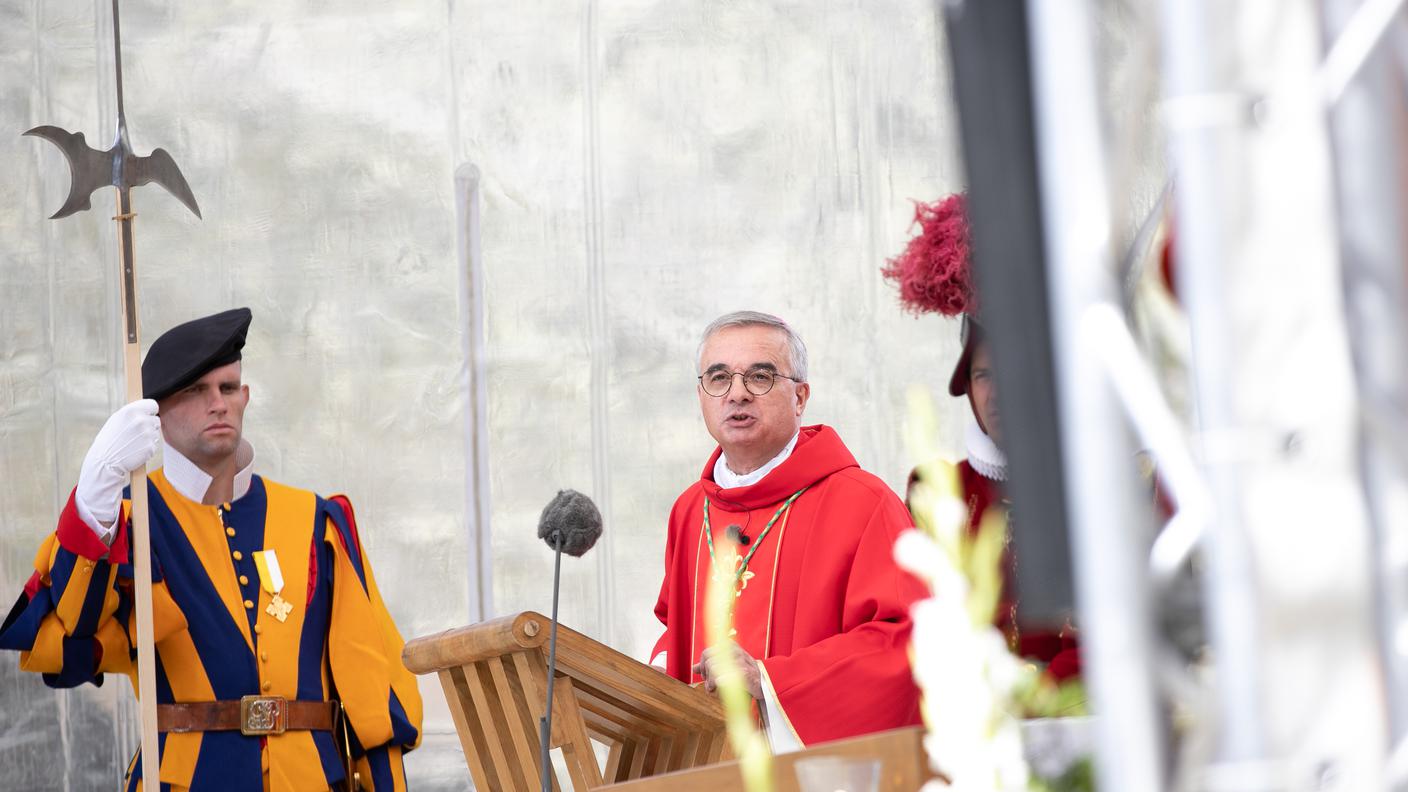monsignor Valerio Lazzeri