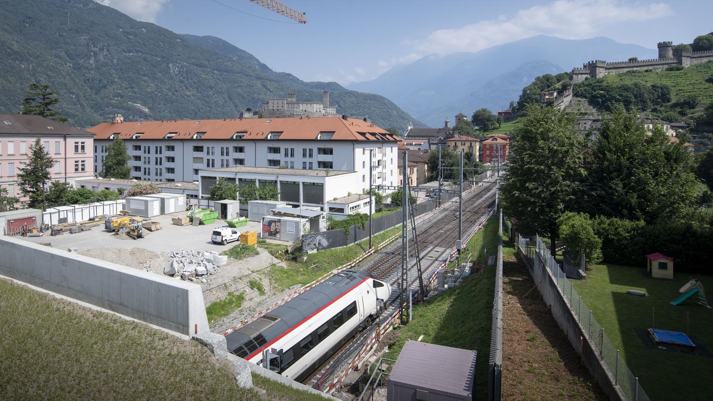 Il terzo binario fra Bellinzona e Giubiasco è fra le opere che Berna prevede di finanziare