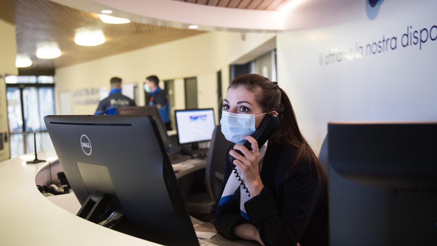 L'obbligo della protezione facciale è valido per il personale, gli utenti e i visitatori
