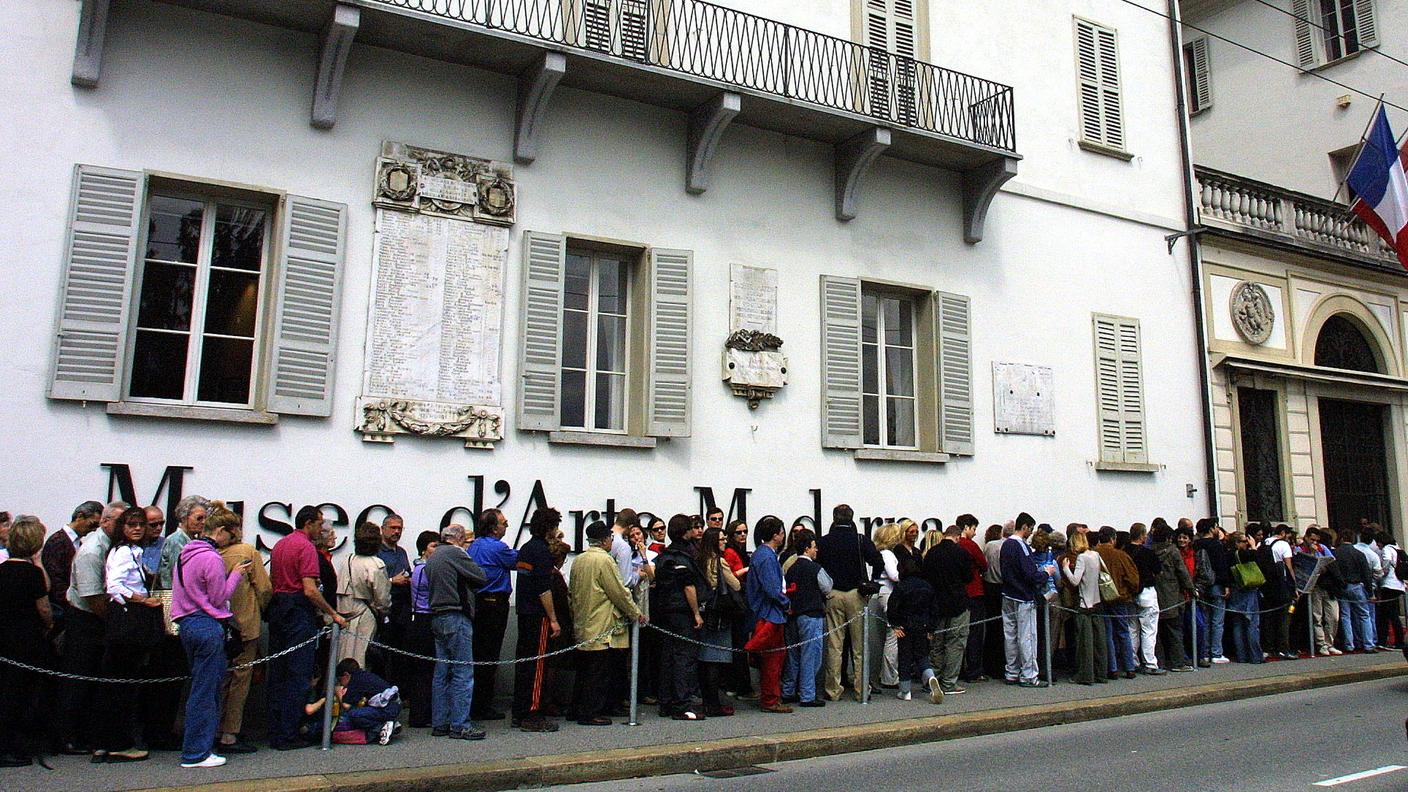 Villa Malpensata a Lugano: in fila per la mostra su Chagall