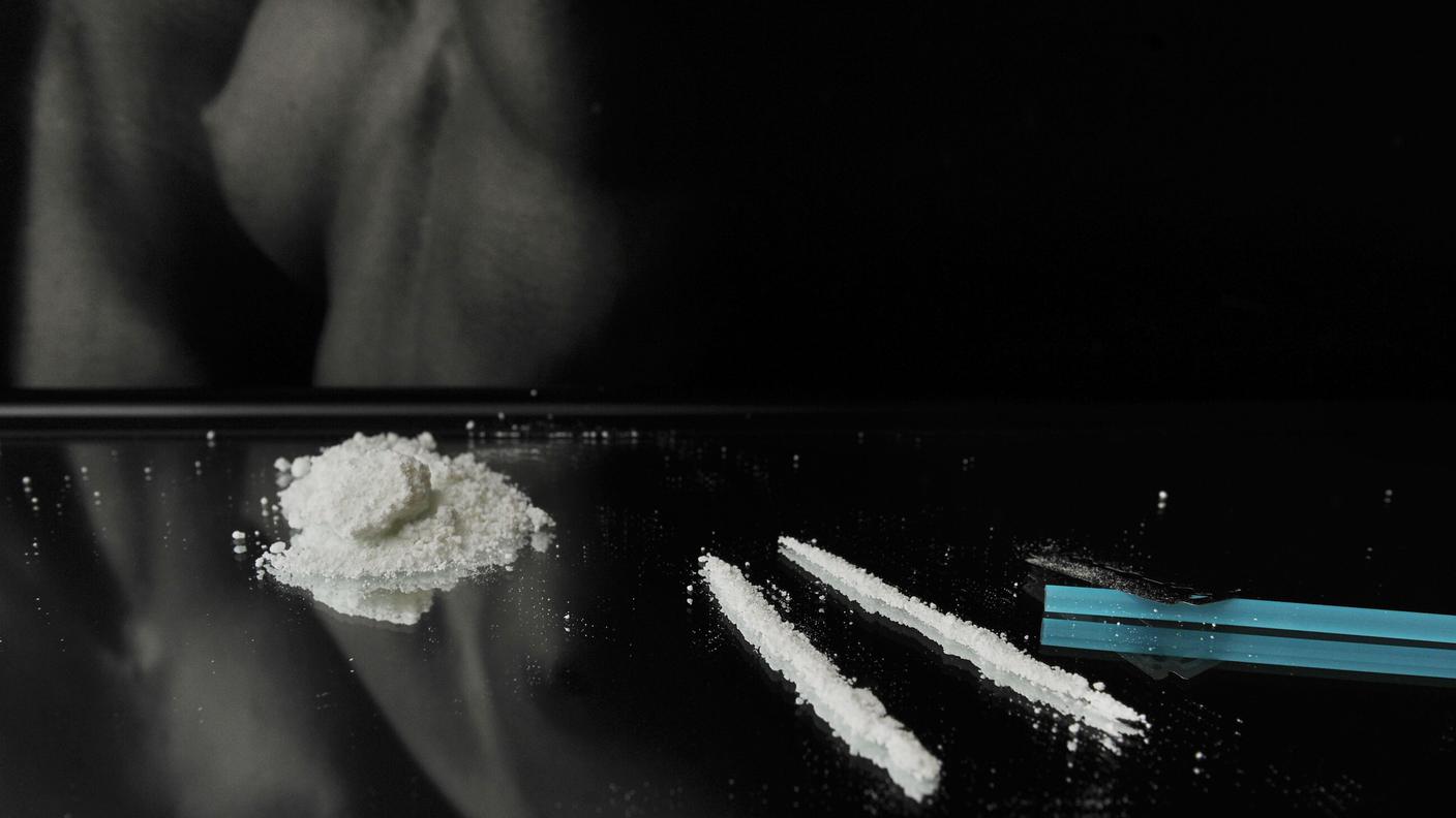 Cocaina, eroina, metanfetamine e Xanax oggi si comprano anche sui social 