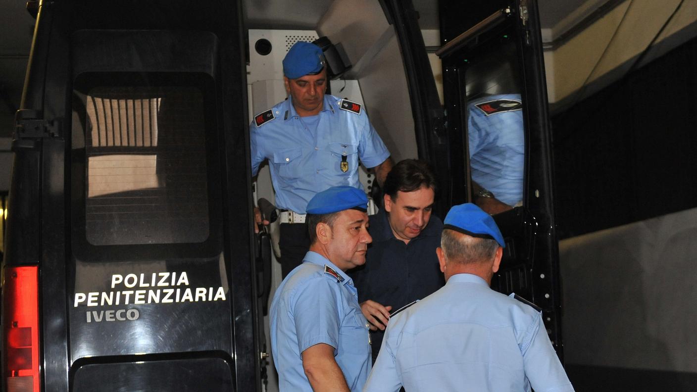 Davide Enderlin al suo arrivo in tribunale