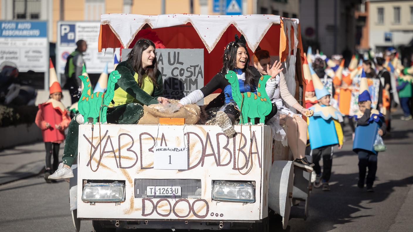 Nebiopoli 2023: il corteo mascherato dei bambini