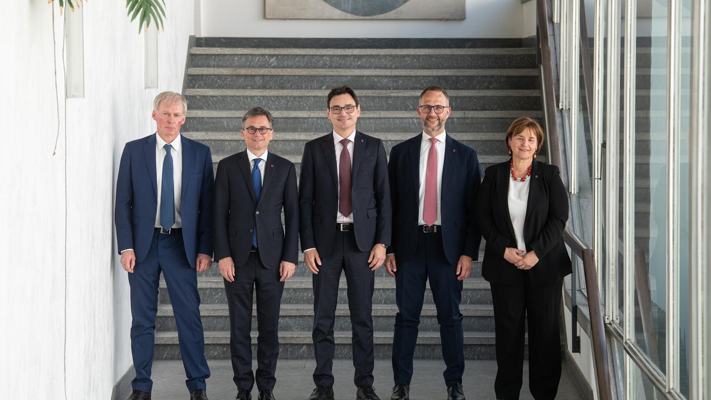 Il Consiglio di Stato ticinese uscito dalle elezioni del 2 aprile: cinque membri di quattro partiti diversi