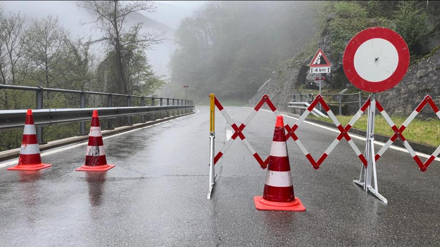 La strada chiusa in Val Calanca