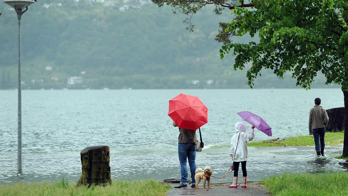 lago maggiore 19 maggio 2013tp.jpg