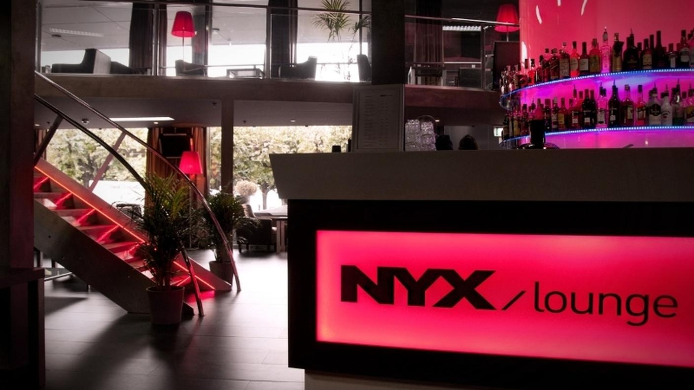 nyx-web,18.10.2012, jpg.jpg