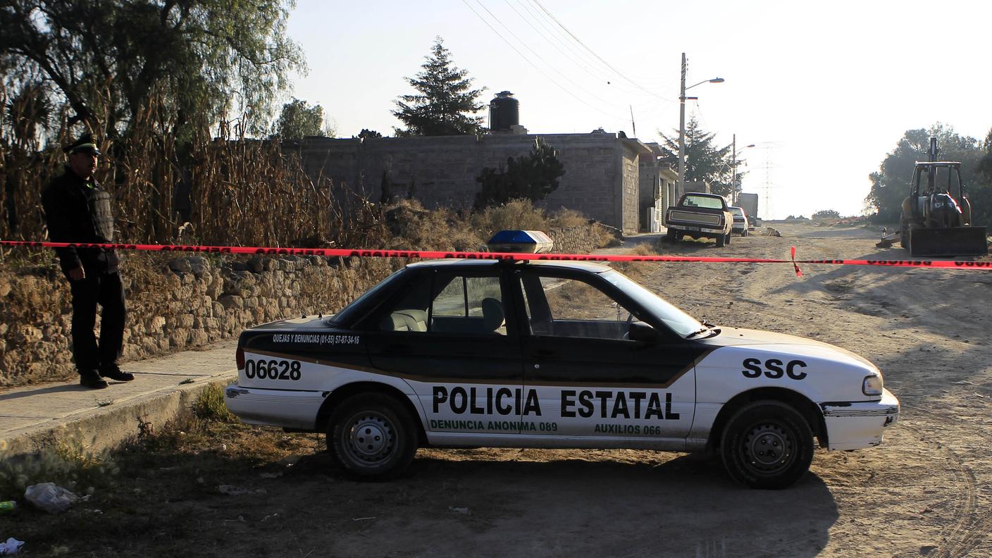 polizia messicana re.jpg