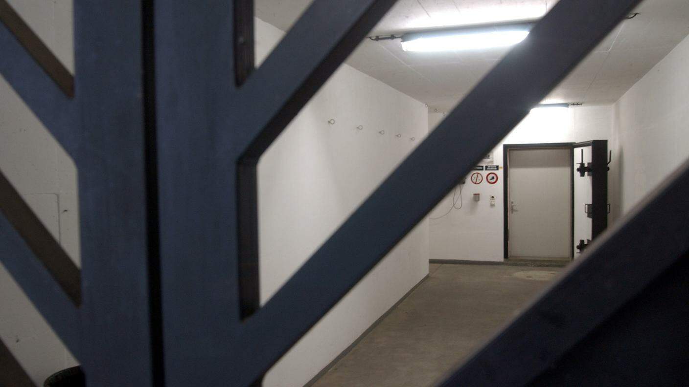 L'entrata del bunker della Protezione civile trasformato in centro per richiedenti l'asilo di Camorino