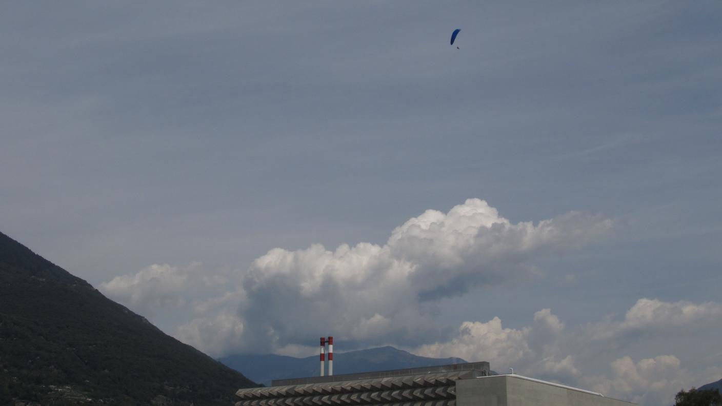 ad_inceneritore_parapendio_10 ottobre.jpg
