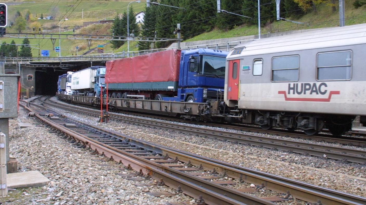La linea di montagna del San Gottardo rimarrà alle FFS