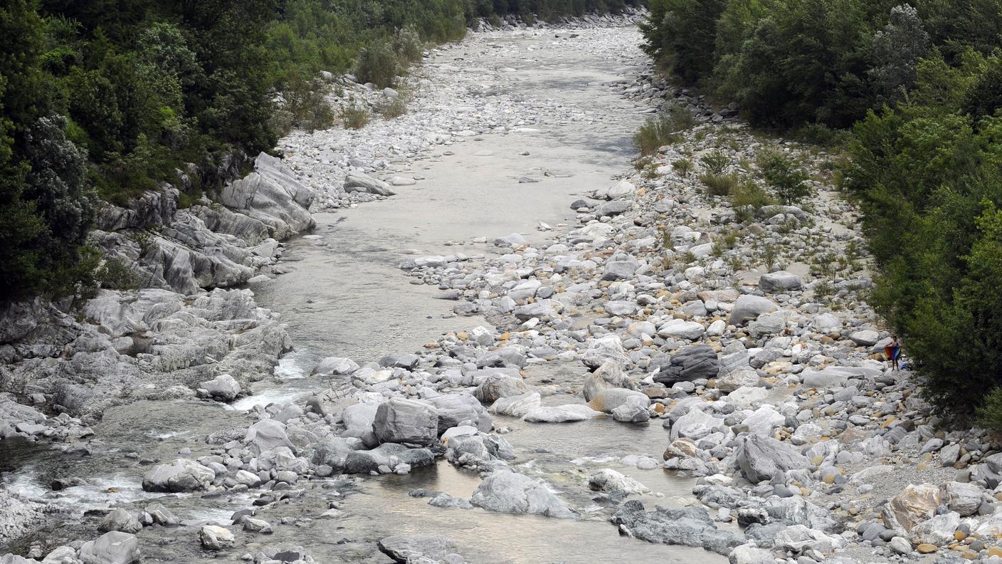 La riva della Melezza dove fu aggredita la madre di Donati