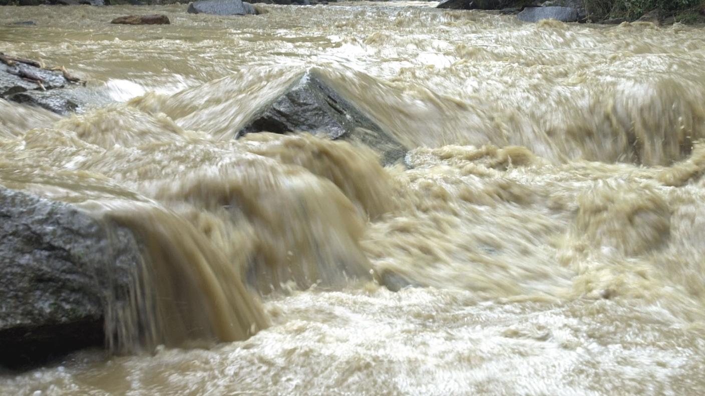 Il fiume Olona è uscito dagli argini