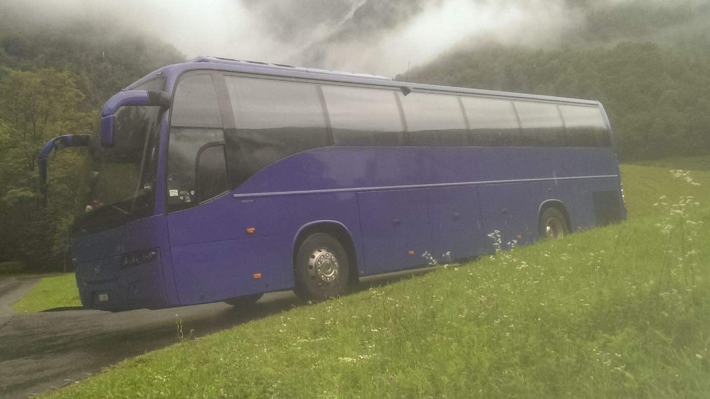 Il bus che ha trasportato i migranti