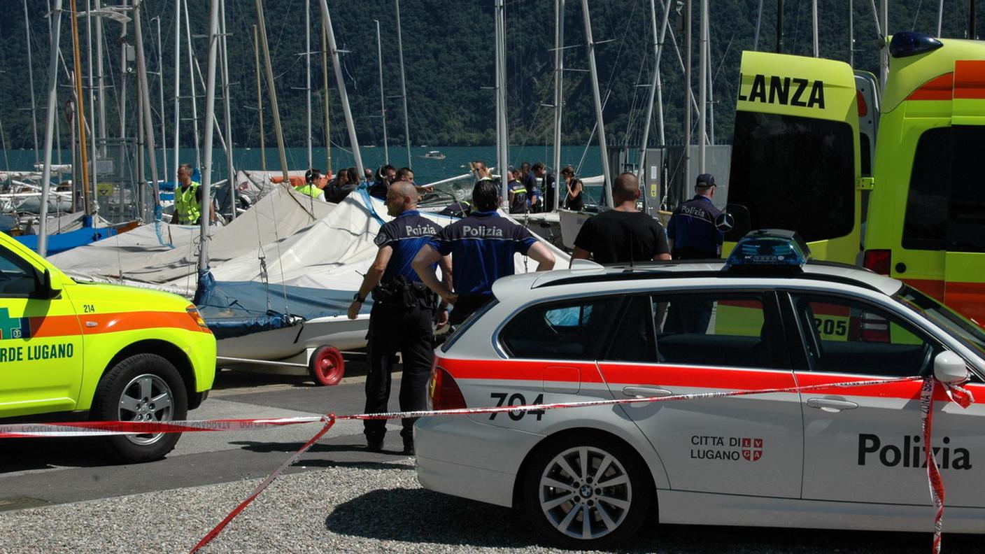 Molti i soccorritori accorsi alla foce