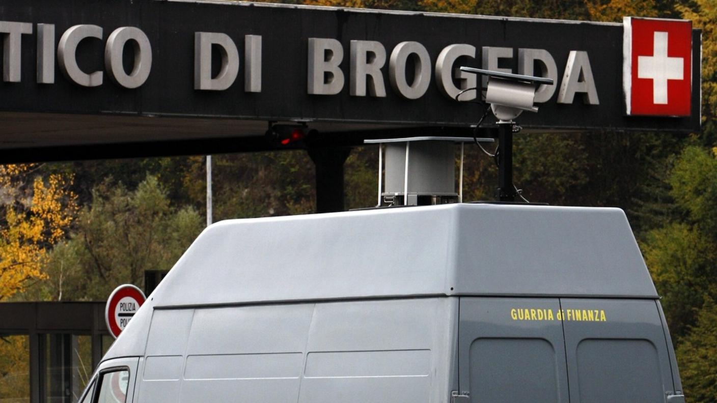 ky_guardia-finanza-brogeda.JPG