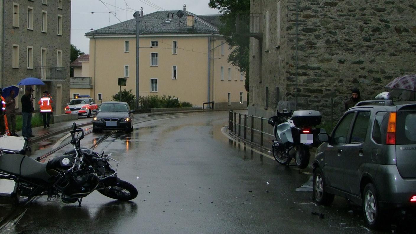 L'incidente è avvenuto lungo la strada del Bernina