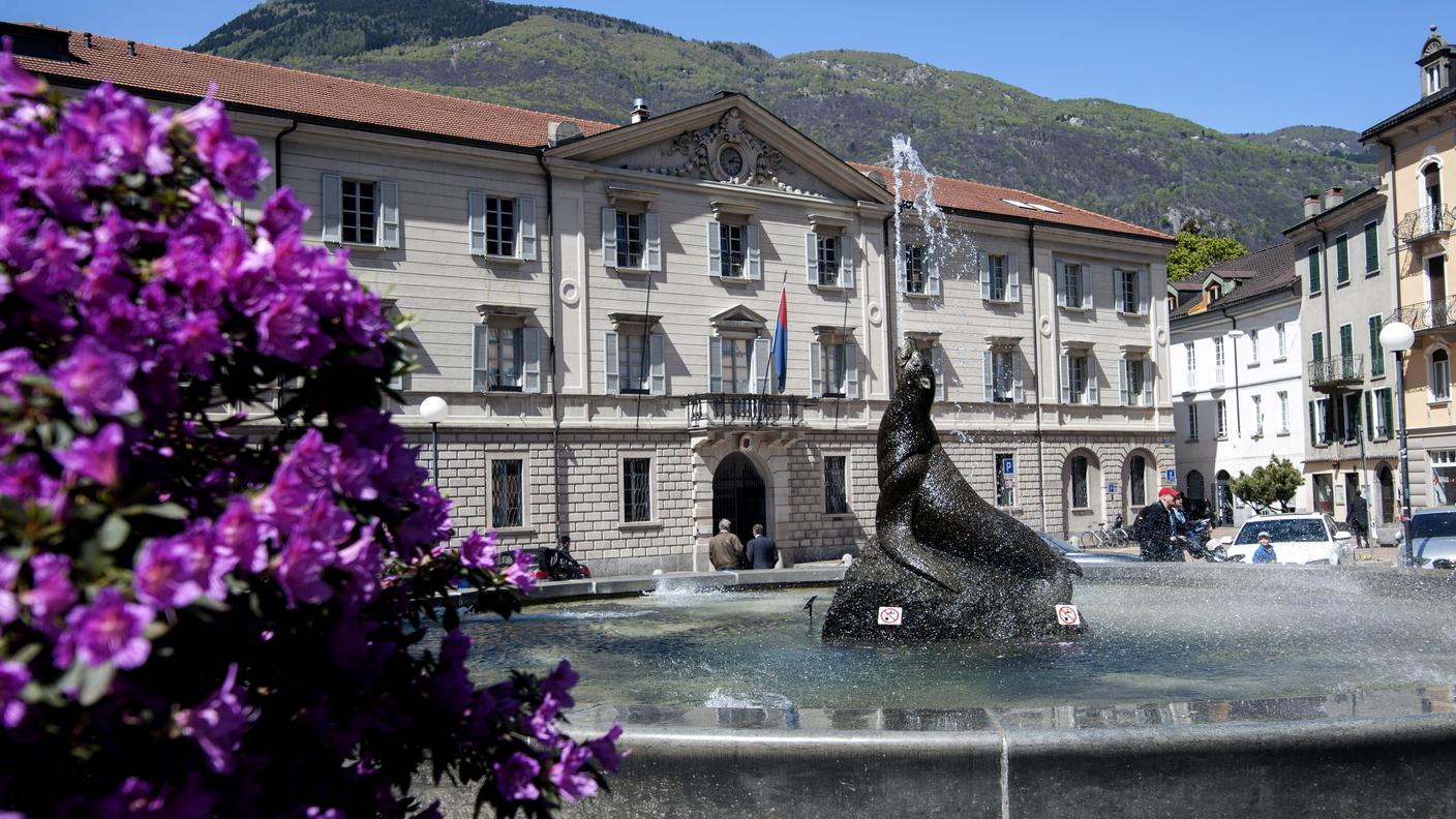 Piazza Governo con il Palazzo Governativo