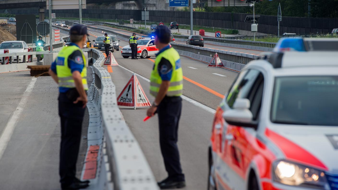 Blocchi di polizia a Mendrisio
