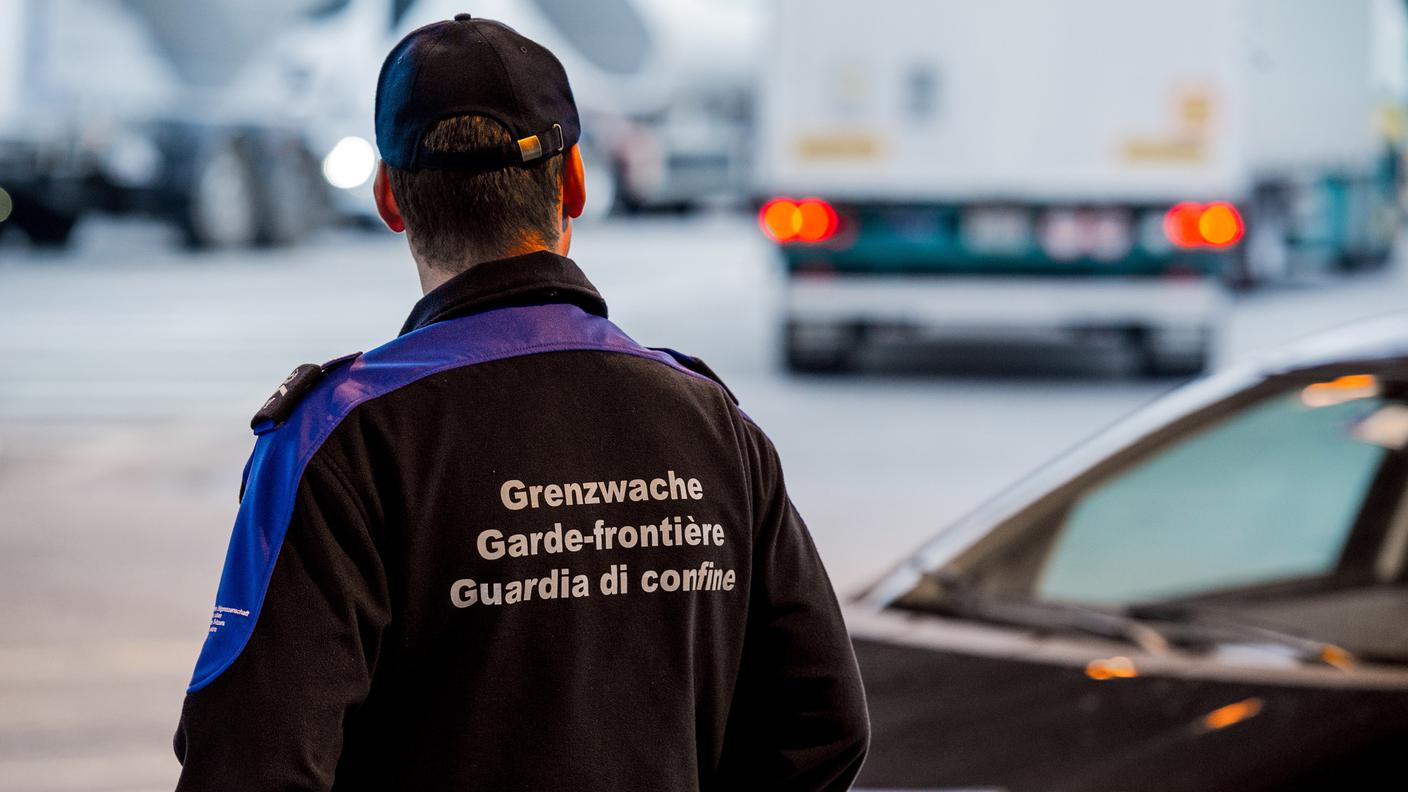 I servizi verranno realizzati dalla prefettura di Sondrio, con il placet di Coira